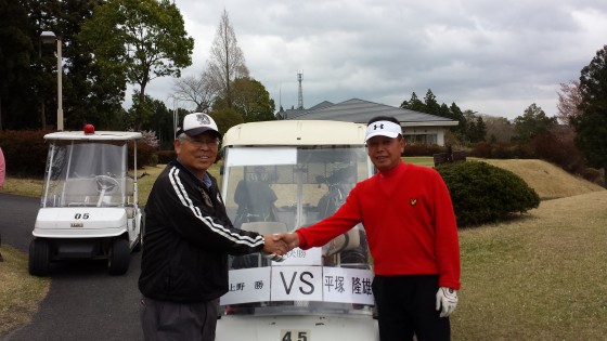 シニア決勝スタート前